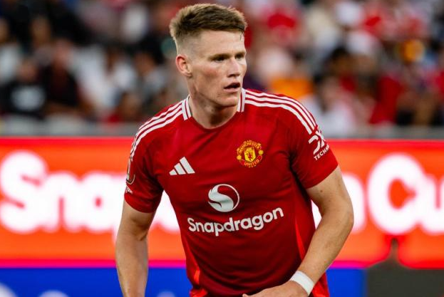 With the transfer imminent, Fulham remains interested in McTominay